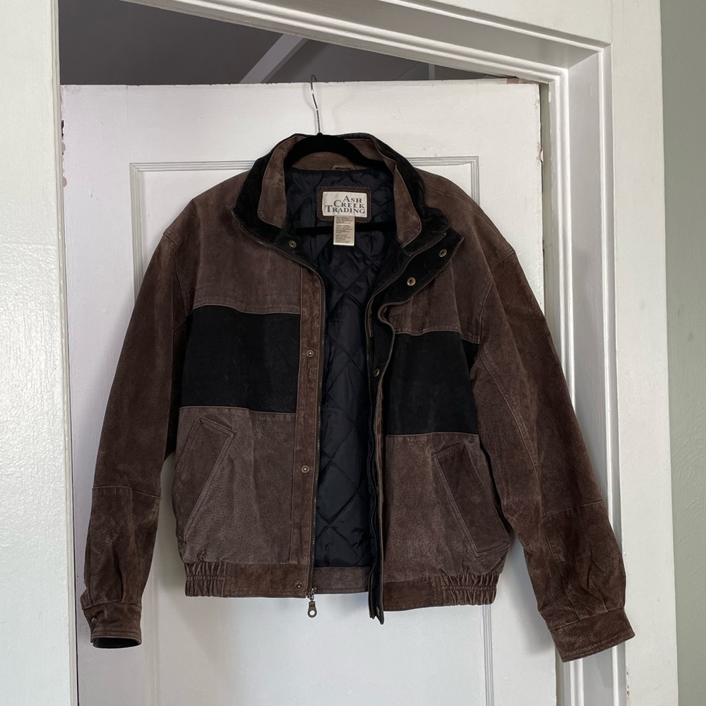 Vintage leather suede warm jacket perfect for anyone